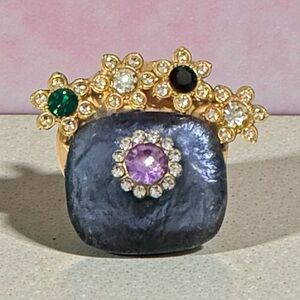 Elegant Gold and Silver Floral Brooch